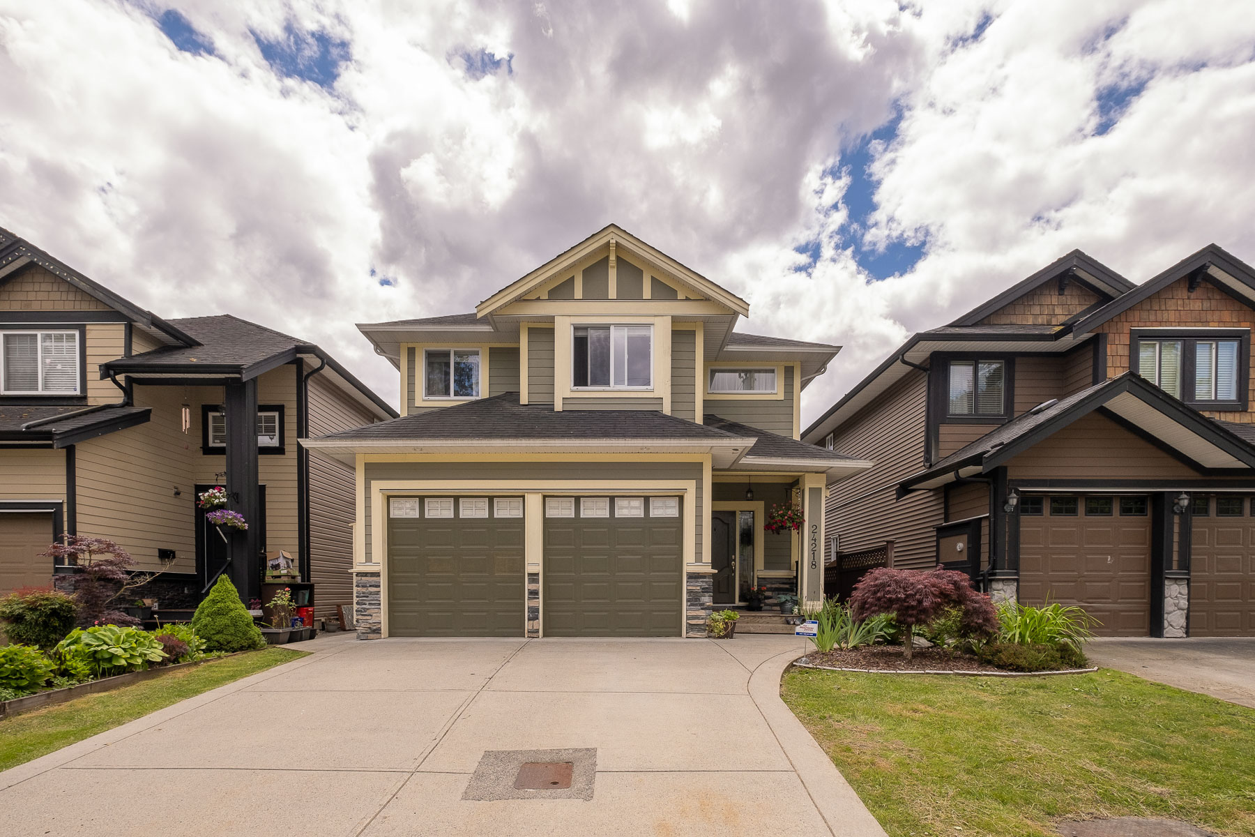 Just Listed: 24218 104 Avenue, Maple Ridge, Albion